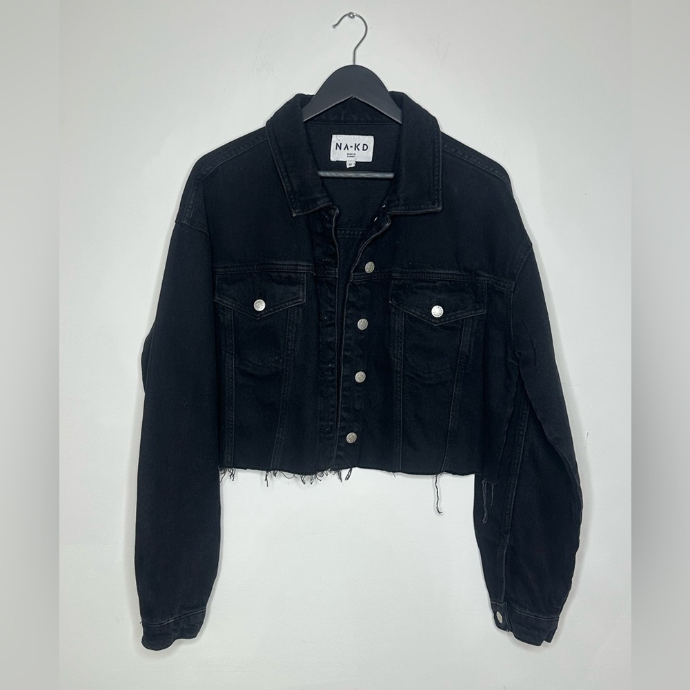 NA-KD Black cropped denim jacket size 42